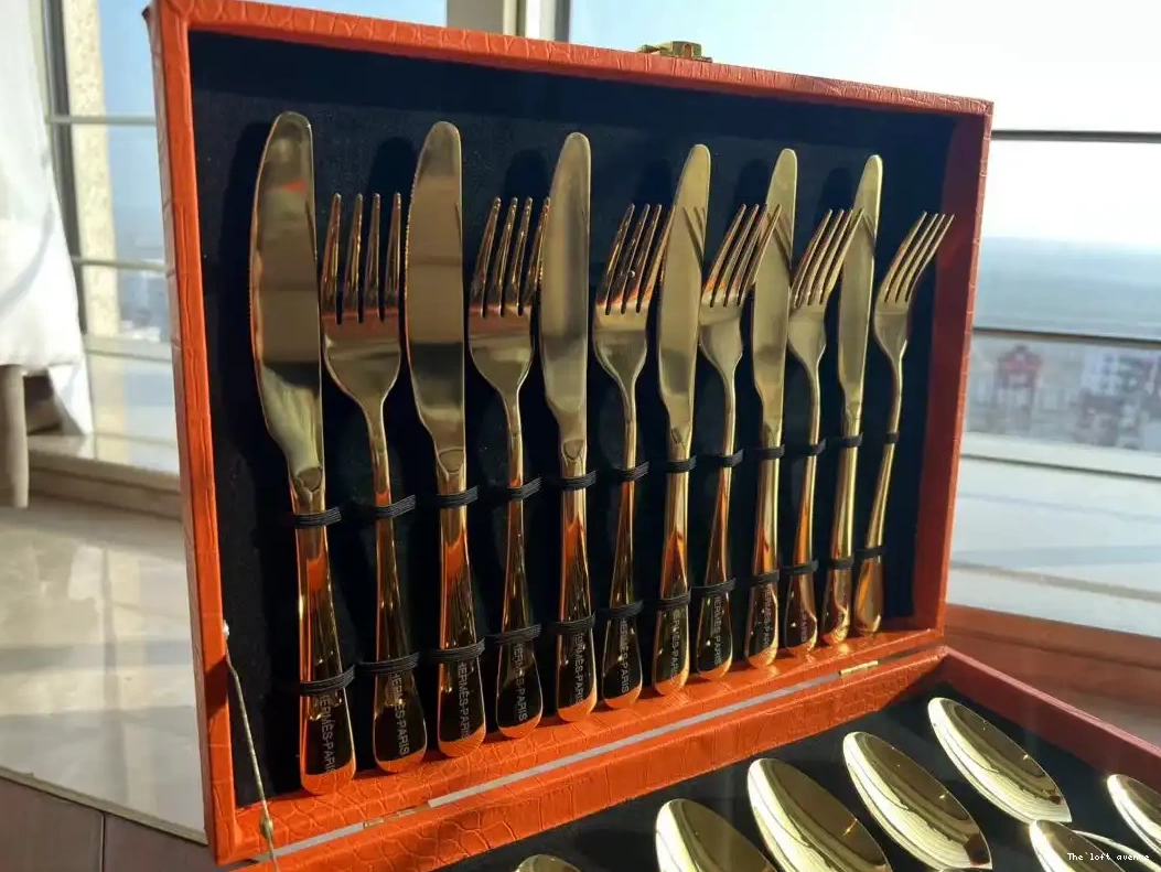 CUTLERY HERMES SET CUSTOM 0627